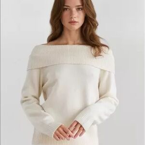 NWT Pinque Sonora Off Shoulder Sweater - Snow White - Small